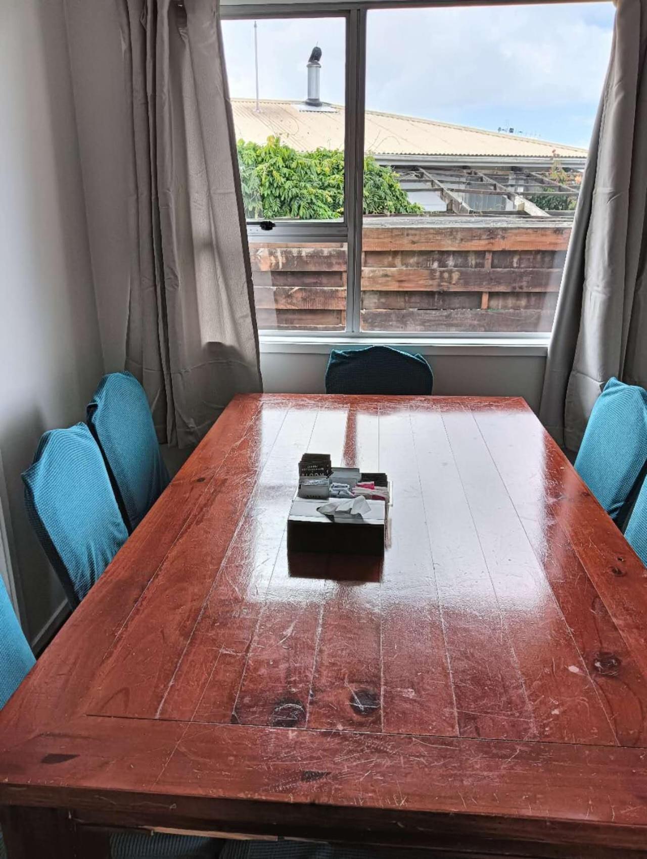 Three-Bedroom House A At 23 Mallard Drive, Selwyn Heights 罗托鲁阿 外观 照片